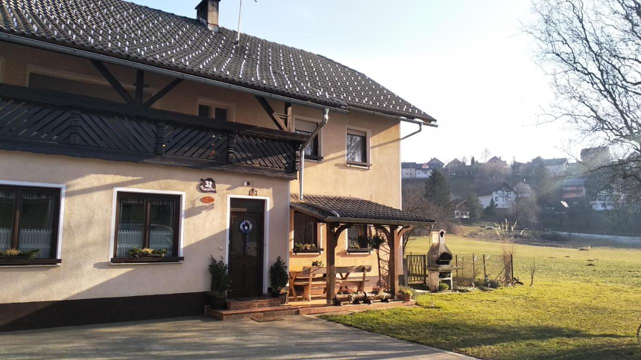 Apartma Maricka Appartement Križe Buitenkant foto
